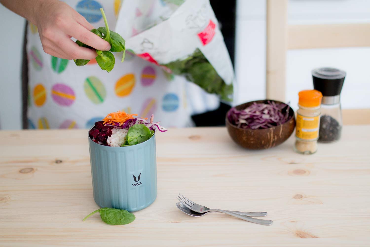 VAYA PRESERVE KIDS LUNCHKIT 500ML (BLUE WITH GOCHAMP BUNNY) - Image 3