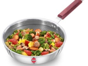 HAWKINS NON STICK FRYING PAN TRI-PLY SS WO/L 22CM
